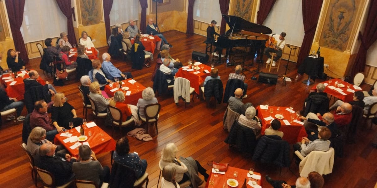 Foto portada: un moment del concert. Autor: Juan Manuel Varón. 