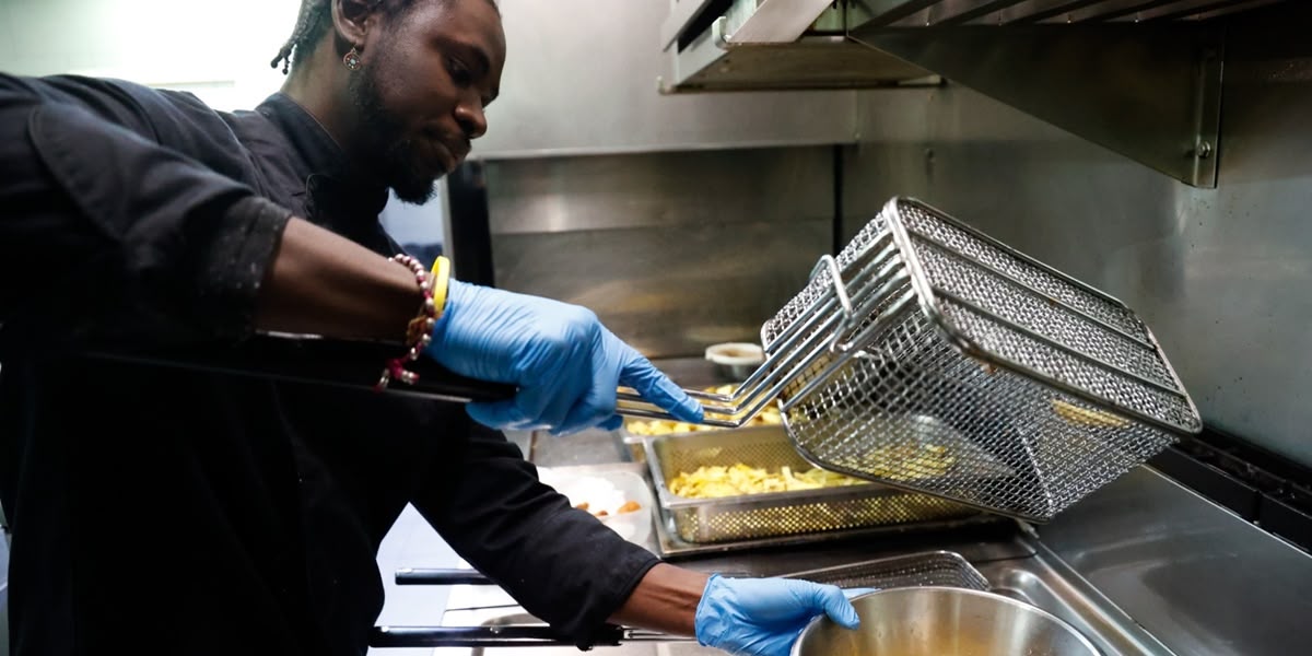 El cuiner de La Burgueseria, al carrer Sant Jaume. Autor: David Jiménez. 