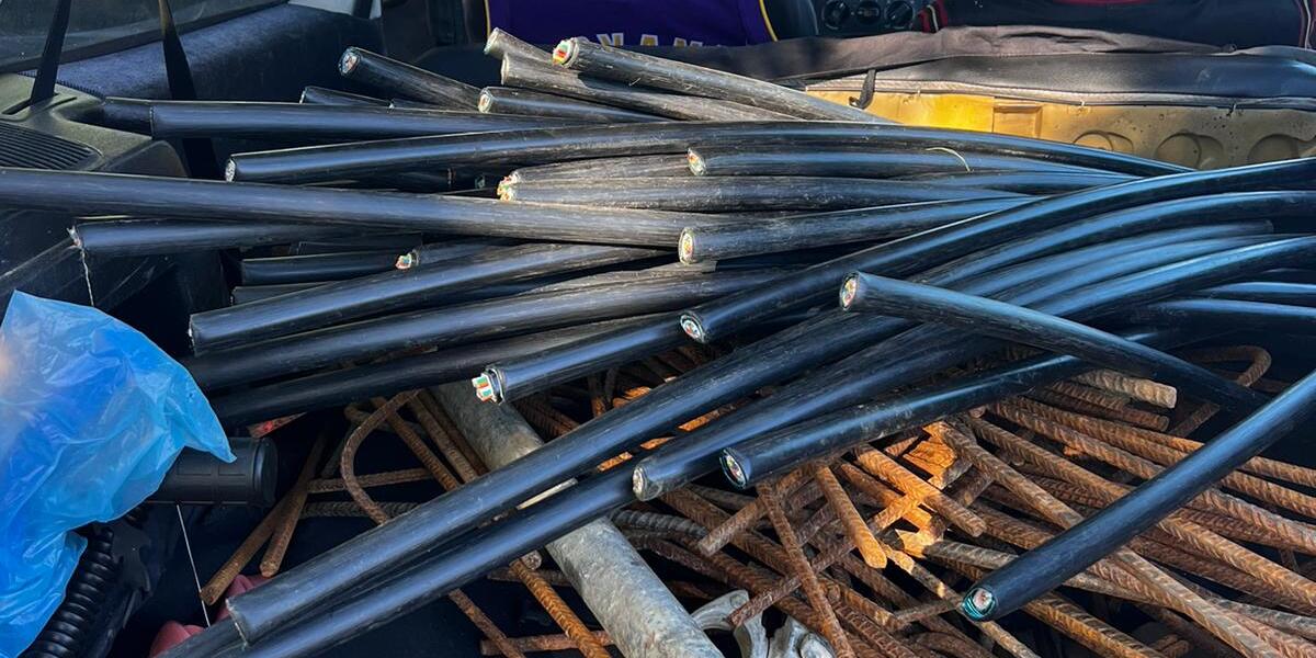 Cablejat sostret de les vies. Autor: cedida / mossos