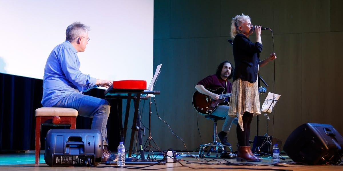 Un moment del concert solidari, aquest divendres. Autor: David Jiménez.