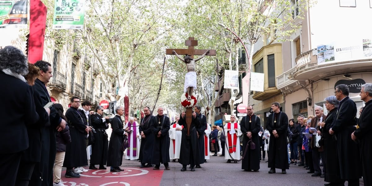 Via Crucis de Divendres Sant al Centre de Sabadell, una de les activitats de Setmana Santa. Autora: Alba Garcia