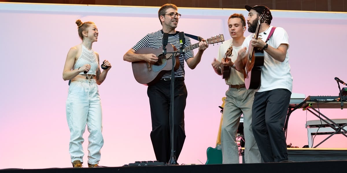 Concert de Guillem Gisbert, a l'Embassa't 2024. Autora: Alba Garcia.