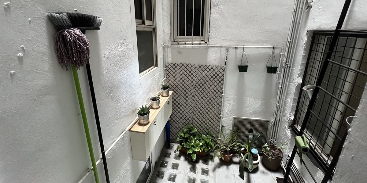 El celobert problemàtic del pis de Pedro Moreno. Autor: ACN.