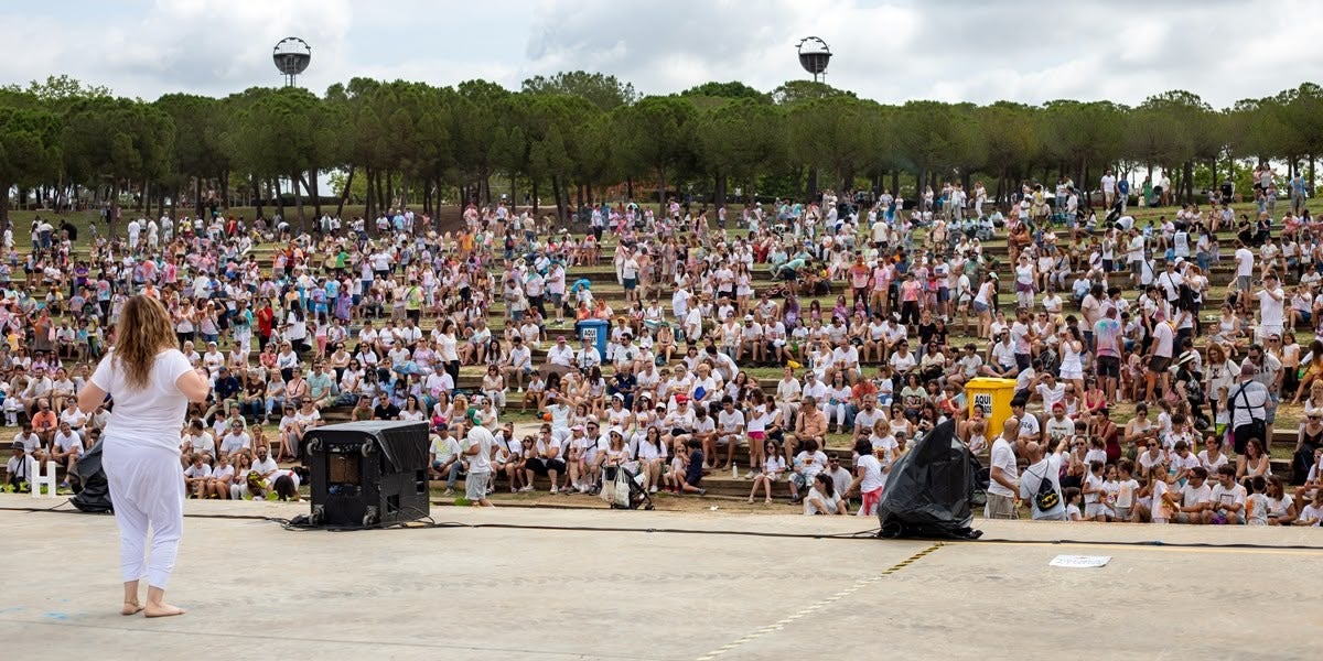 Celebració de la festa Holi, el 30 de juny de 2024. Autora: Alba Garcia Barcia.
