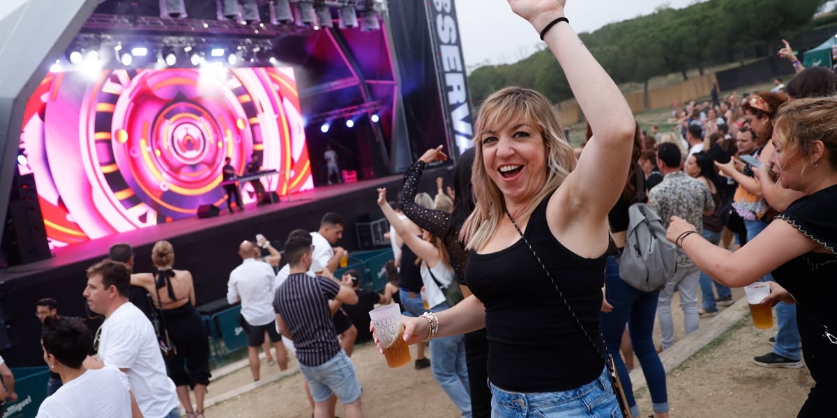 Foto portada: un moment del Macroaplec dance remember. Autor: David Jiménez.