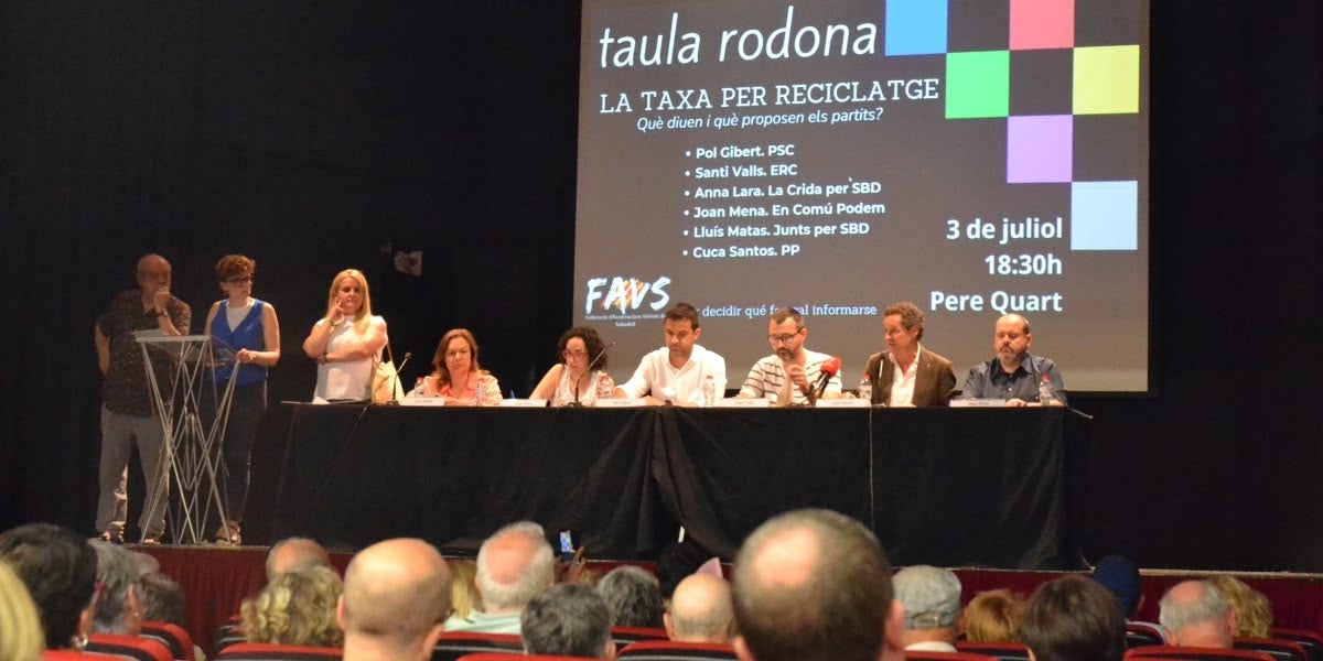 Un moment de la taula rodona. Autor: J.d.A.
