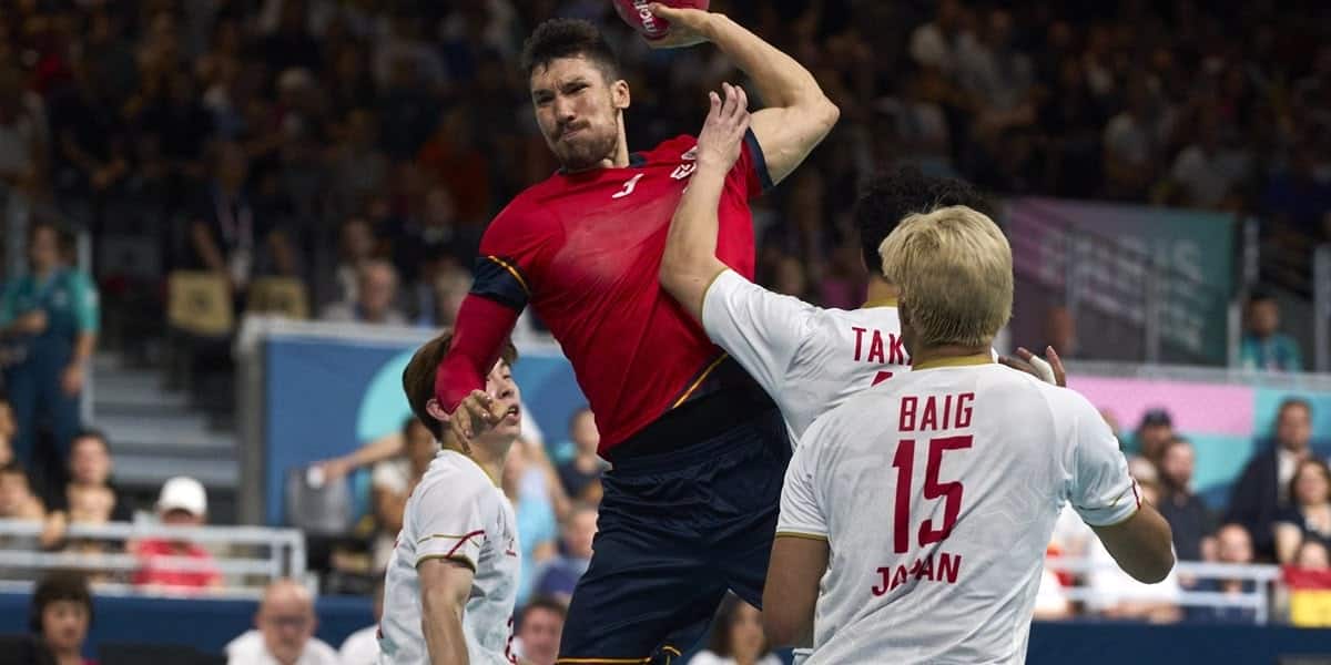 Foto portada: un moment del partit. Autor: COE via Flickr.