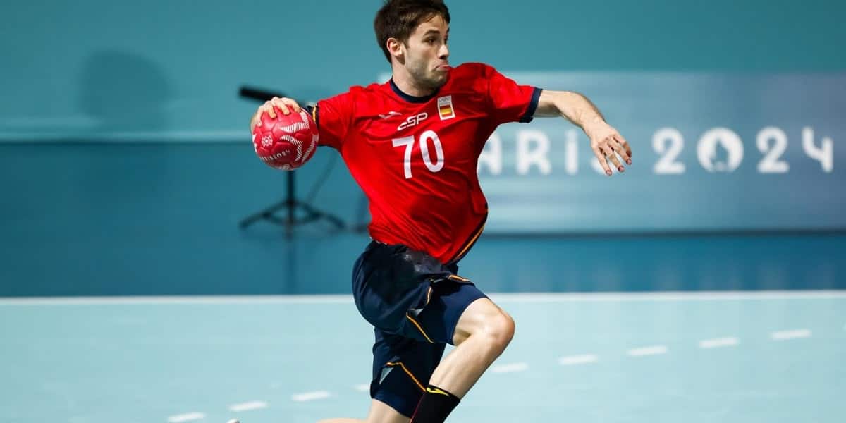 El jugador d'hanbdol sabadellenc Dani Fernández, finalista a la Festa de l'Esport. Autor: RFEB.