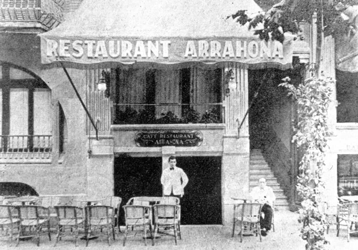 Cafè restaurant Arrahona (1933). Foto: Mundo Ilustrado via Arxiu UES.