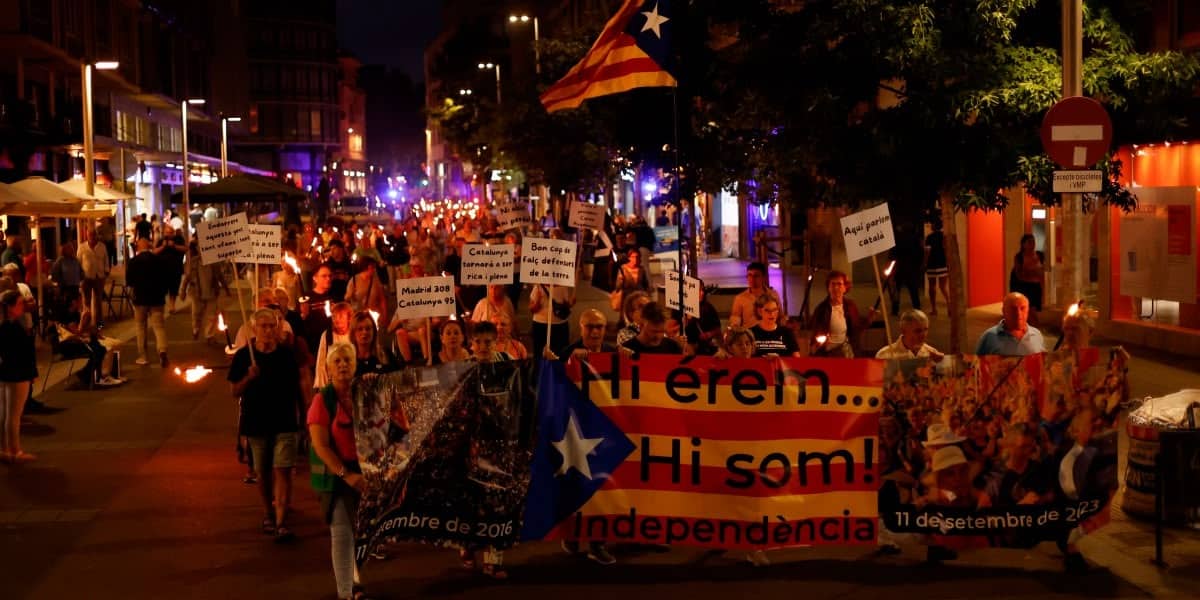 Marxa de torxes convocada per l'ANC la vigília de la Diada. Autor: David Jiménez