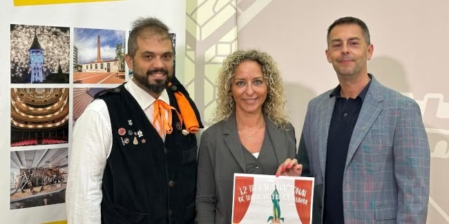 Foto de portada: Presentació programa Trobada Trabucaires, amb els regidors Katia Botta i Carles de la Rosa