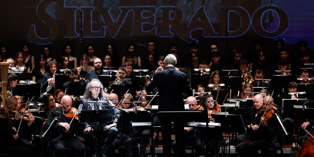 Foto portada: un moment del concert de l'OS Vallès basat en el 'western'. Autor: David Jiménez.