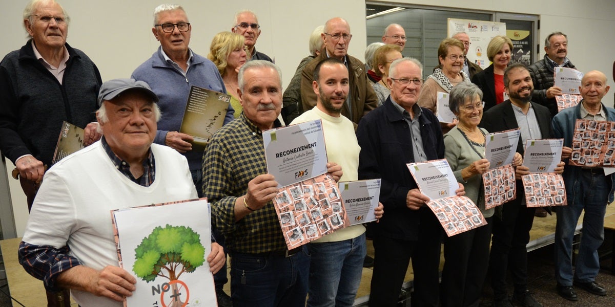 Representants de les entitats veïnals distingits. Autor: J.d.A.