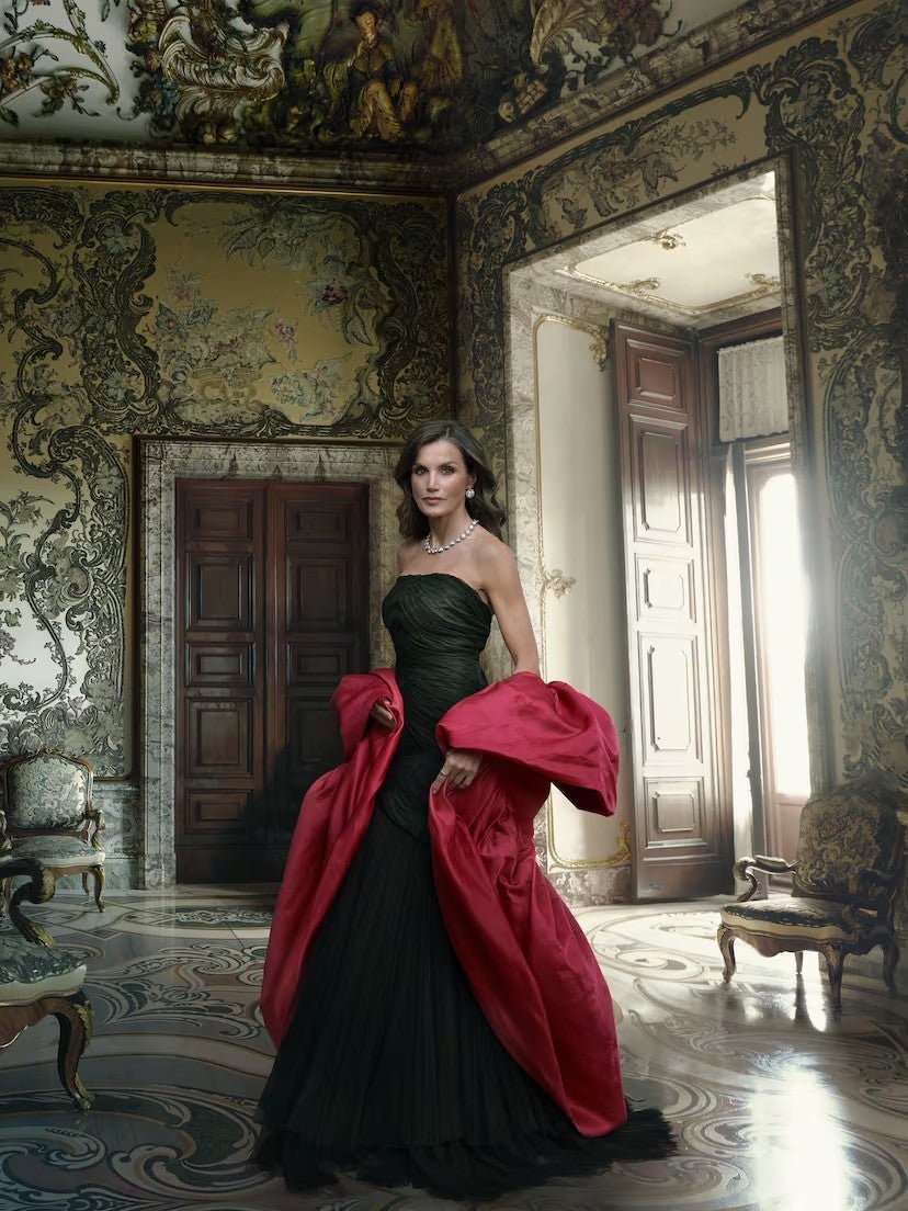 Foto portada: retrat reial de la reina Letícia. Autor: Annie Leibovitz.