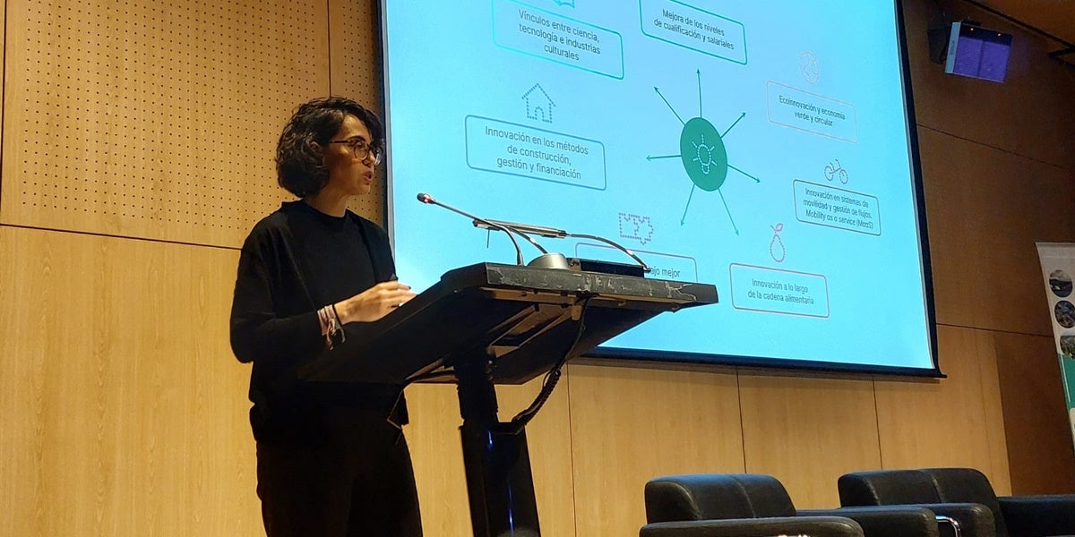 Moment intervenció Irene Navarro. Autor: Albert P