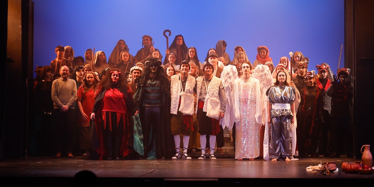 Foto portada: un moment dels 'Pastorets' del Teatre Sant Vicenç de la temporada 2024-2025. Autor: David Jiménez. 