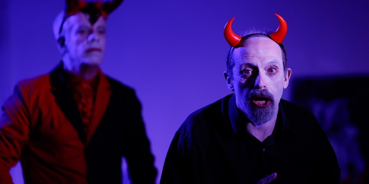 Un moment de l'estrena de 'La venjança dels Pahstorets', aquest divendres. Autor. D.Jiménez.