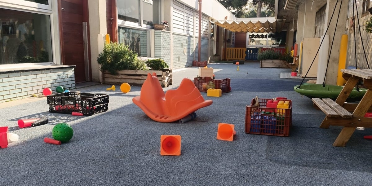 Pati de l'escola bressol de Can Puiggener. Autor: cedida.