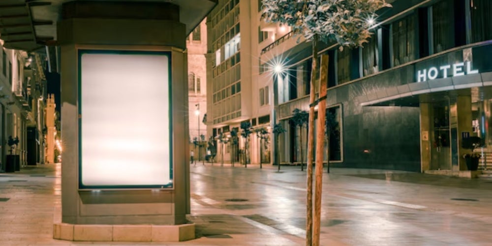 Foto portada: campanyes de publicitat de carrer.