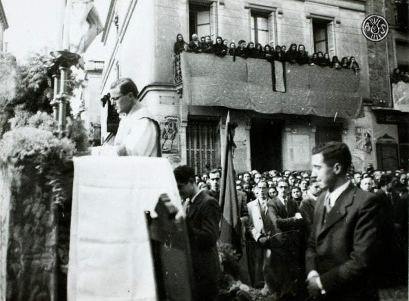 Mossèn Mateu, a la missa de celebració, el cap de setmana. Font: AHS.