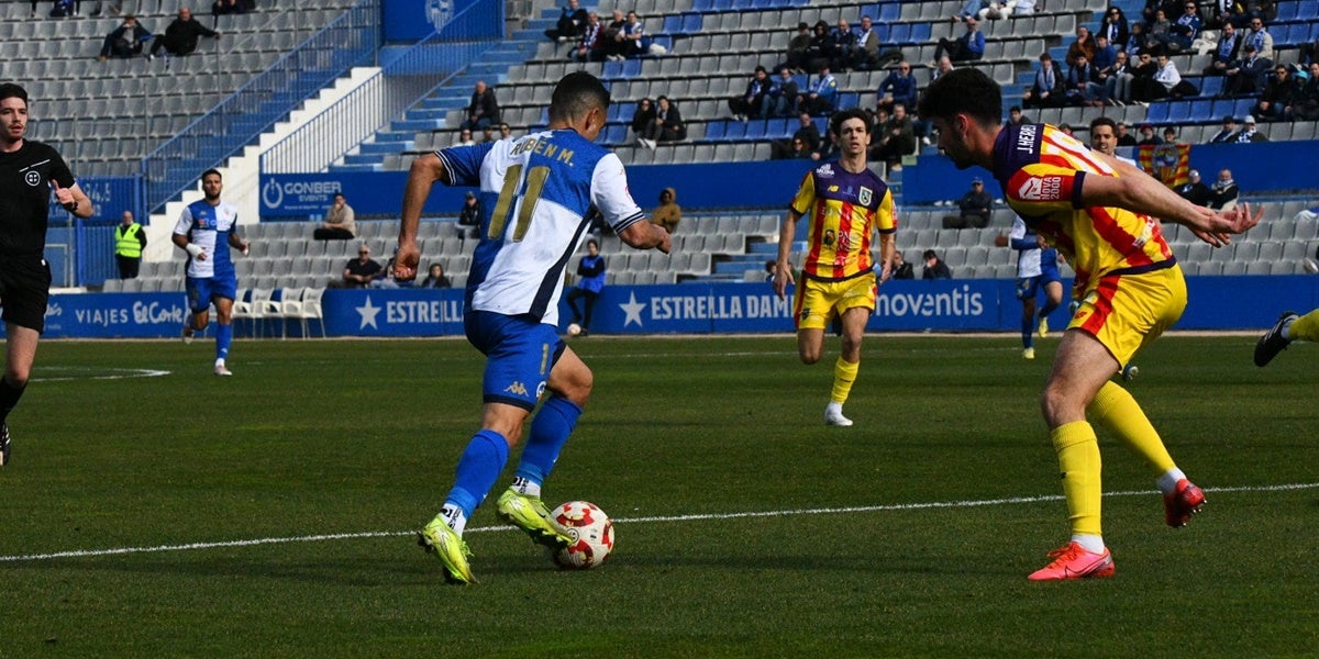 Ruben Martínez, en acció ofensiva. Autor: Críspulo Díaz