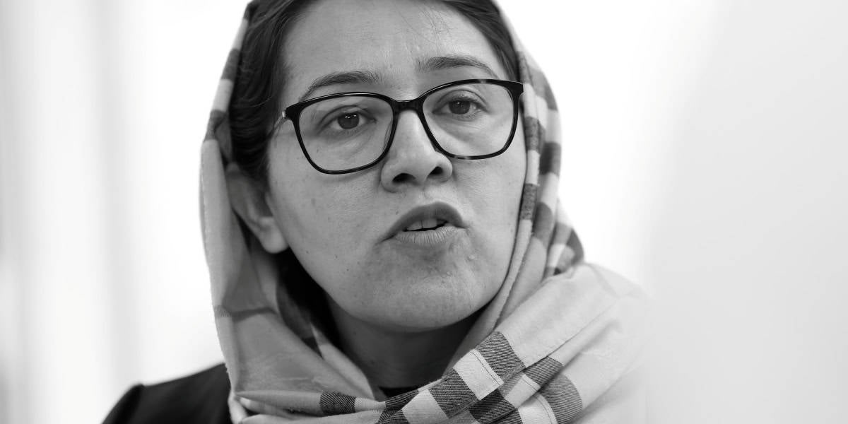 La investigadora, acadèmica i activista agfanesa Orzala Ashraf Nemat, a l'institut Pau Vila, el 20 de febrer. Autor: D.Jiménez.