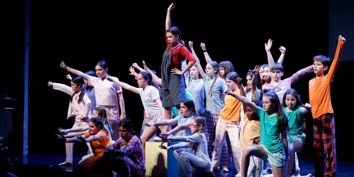 L'actuació d'Annie, del Teatre Sant Vicenç, va obrir la gala. Autor: D. Jiménez