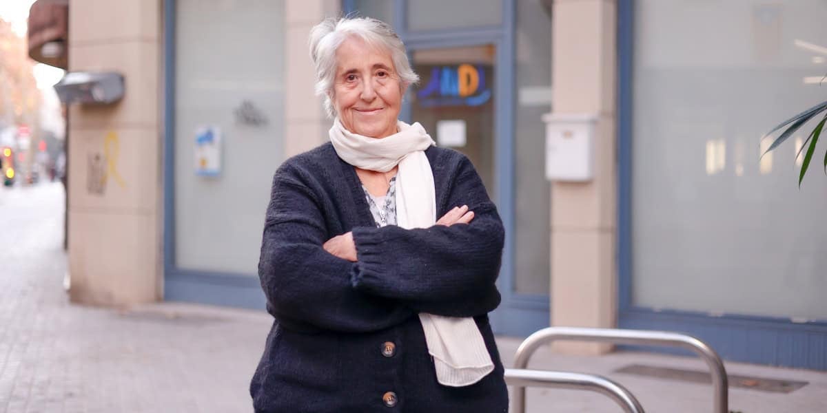 Dolors Pallàs, a l'exterior de la seu d'Andi. Autor: D.Jiménez.