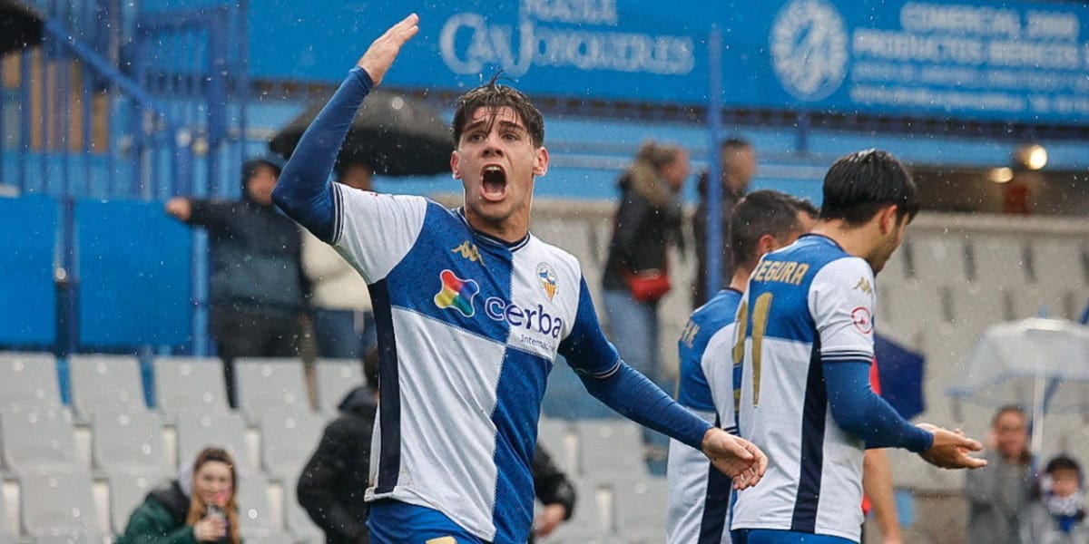Javi Feria celebrant el seu gol al Sabadell - Alzira. Autora: Dihor.