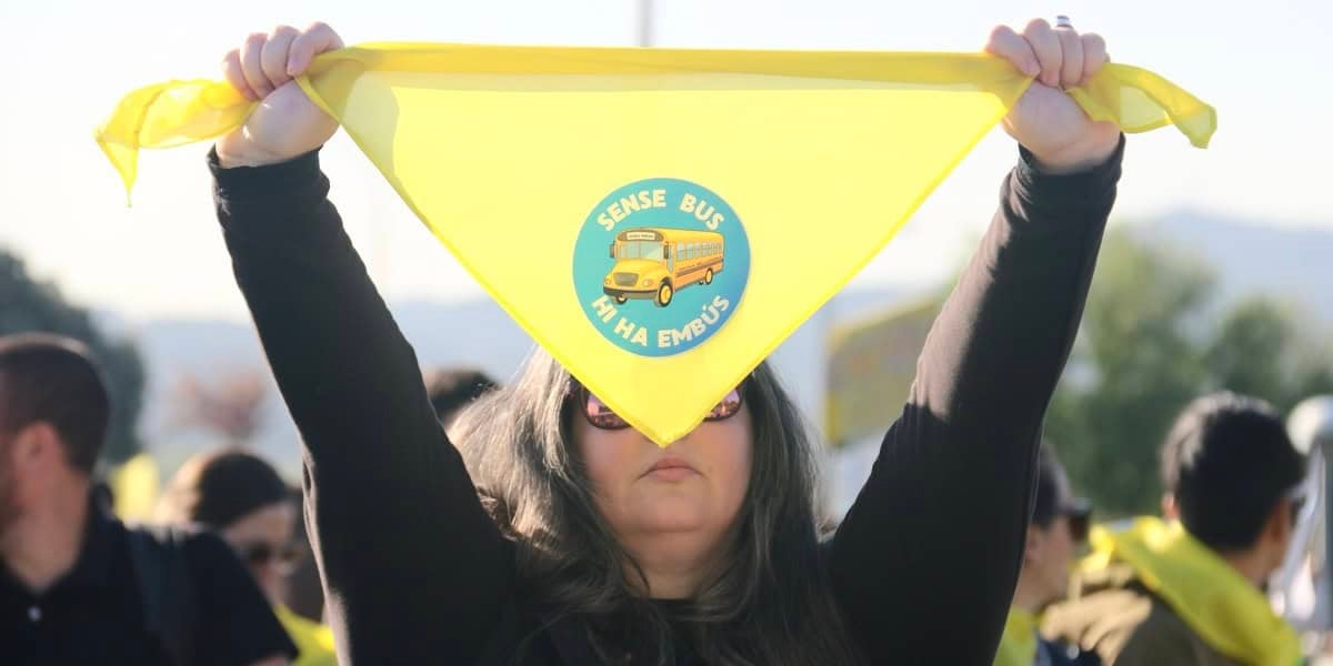 Manifestació de les famílies de l'Escola Bellaterra. Autor: ACN.