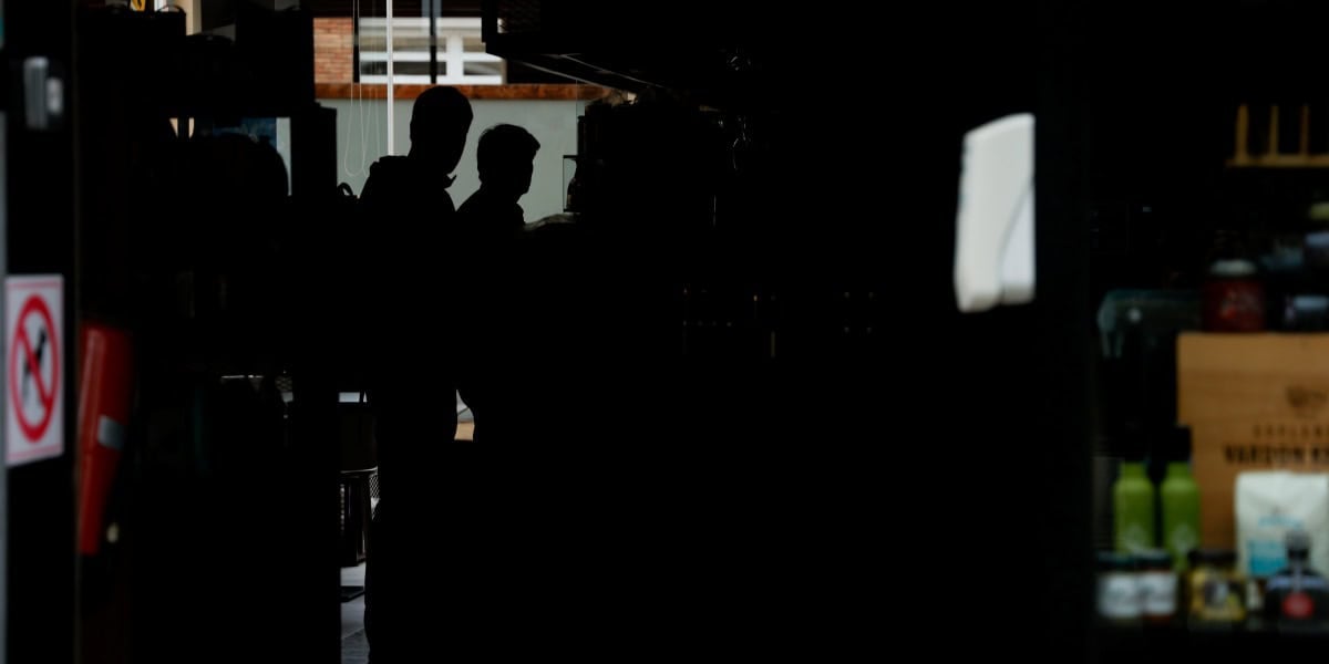 Interior d'un bar del carrer Tres Creus, durant l'apagada general. Autor: D.Jiménez.