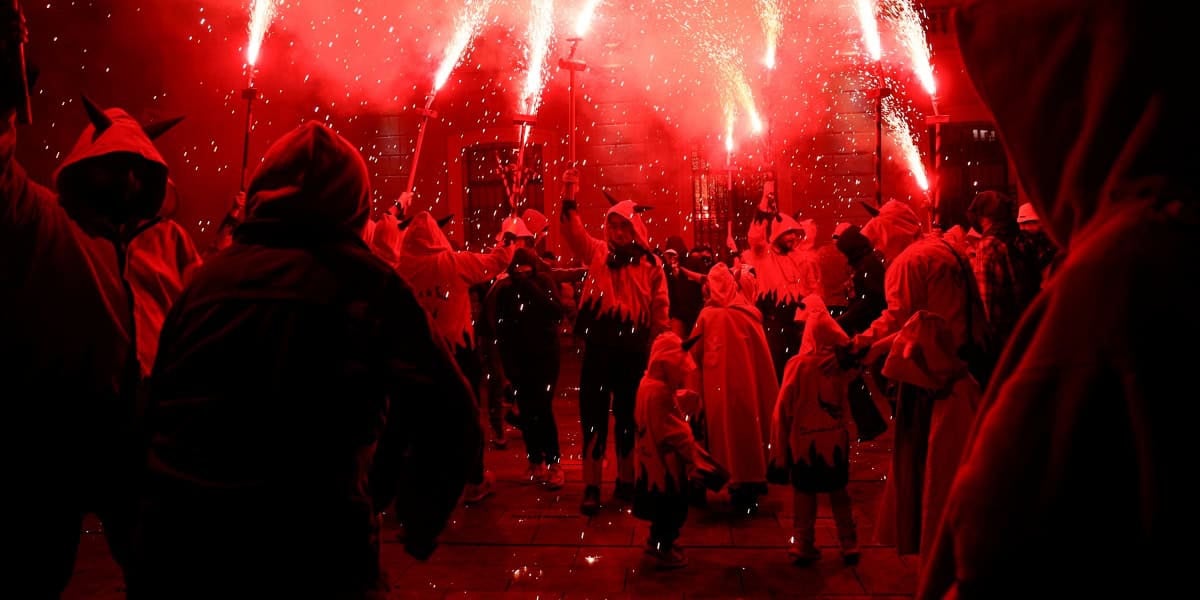 Un moment del Cebafoc 2025, festival del foc i la percussió que es fa cada any a Sabadell. Autor: D.Jiménez.
