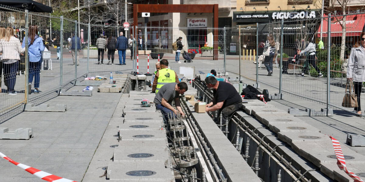 Acaba la sequera, que ha deixat Sabadell sense fonts ornamentals gairebé dos anys i mig.