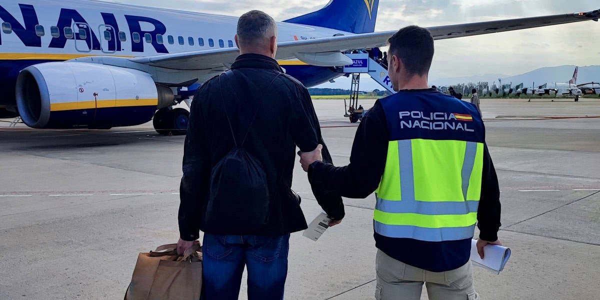 Expulsió de multireincidents. Autor: ACN.