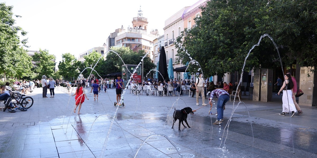Foto portada: les noves fonts del Passeig de la plaça Major. Autor: D.Jiménez.