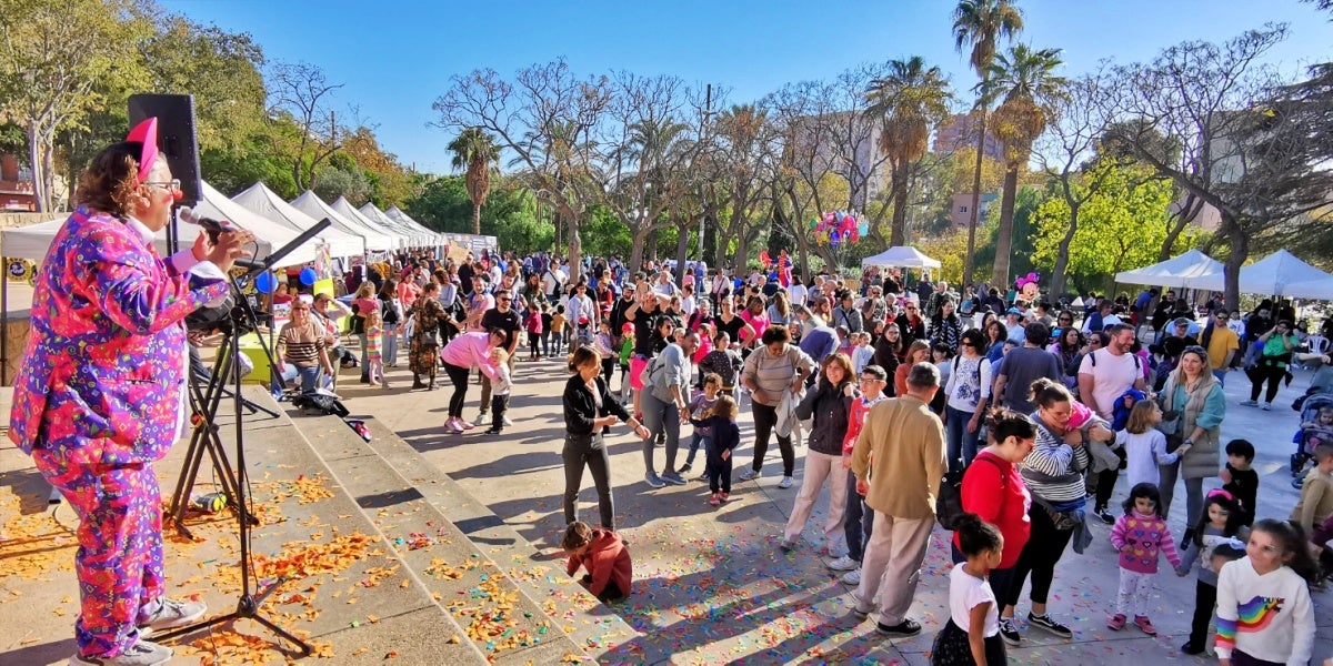 Foto portada: una Tamborinada celebrada al Parc de la Guineueta de Barcelona. Autor: cedida.