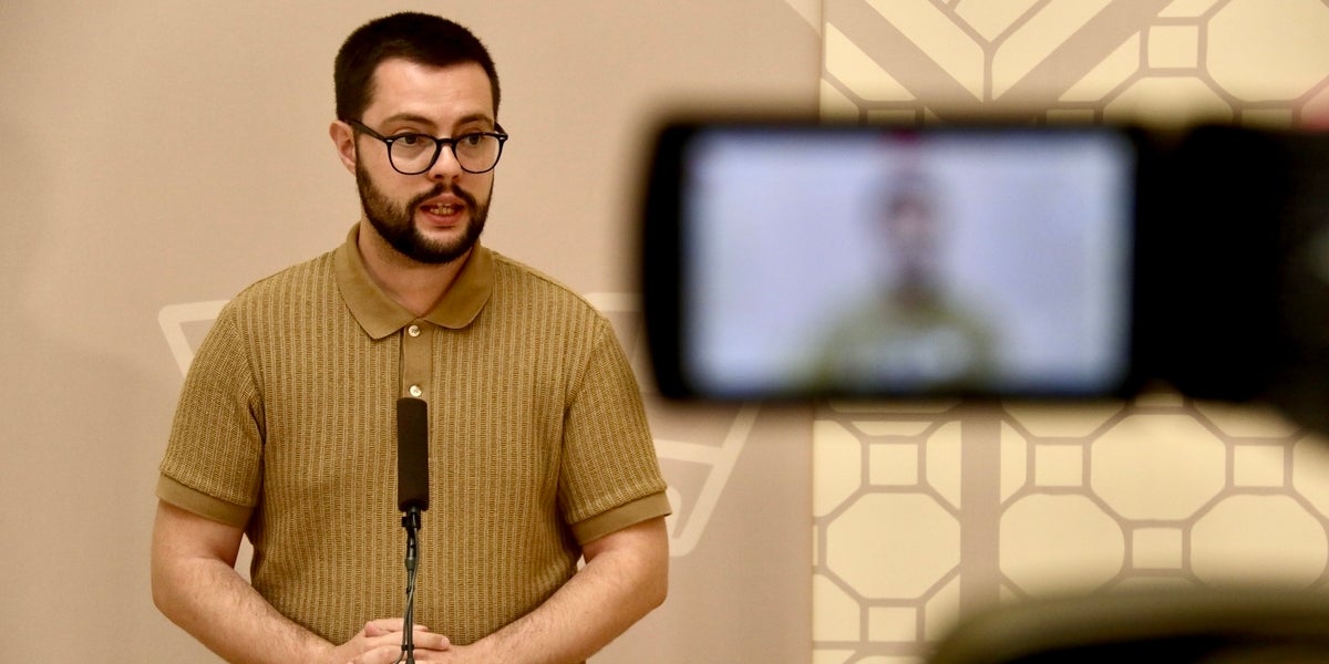 Eloi Cortés, portaveu del govern municipal, en roda de premsa. Autor: ACN.