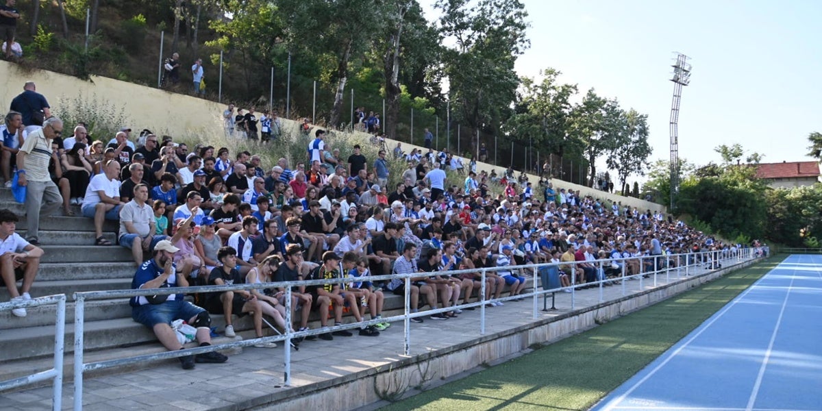 Els arlequinats congregats a Sant Oleguer. Autor: Críspulo Díaz