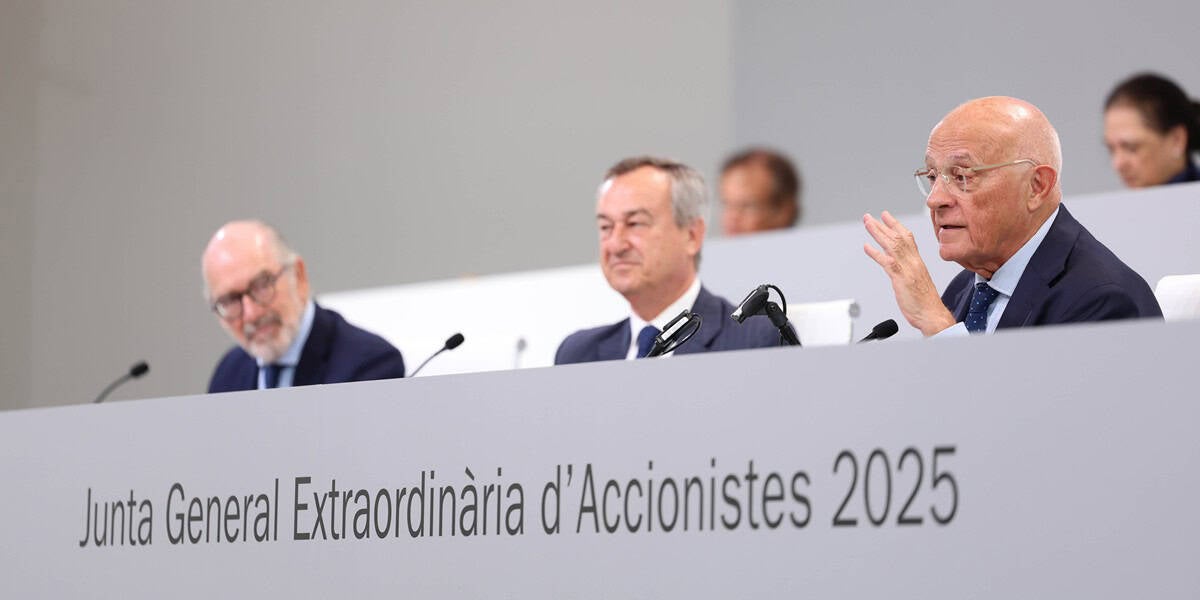 Junta d'Accionistes extraordinària del Banc Sabadell, el 6 d'agost. Autor: D.Jiménez.