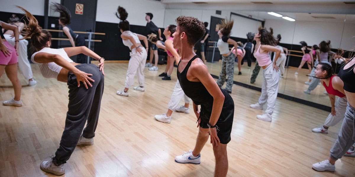 Una de les classes de l'Escola de Dansa Bots. Autor: cedida.