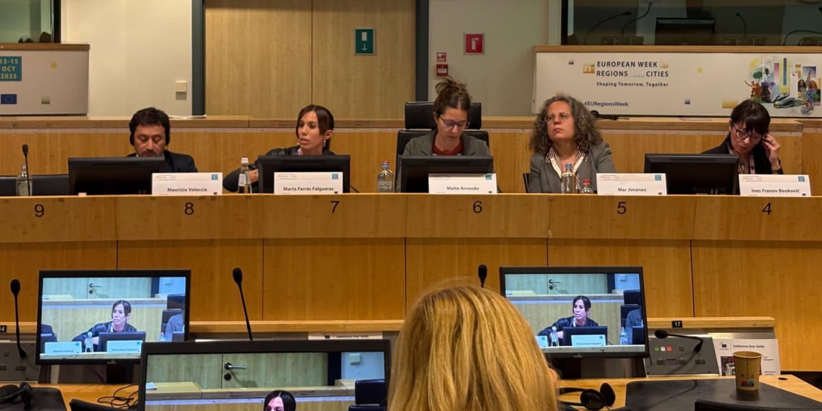 Farrés, intervenint a Brussel·les. Autor: Ajuntament / cedida.