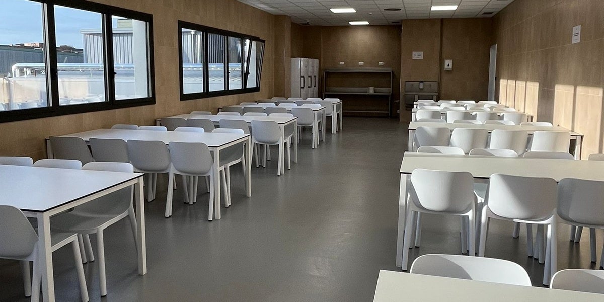 Menjador de les instal·lacions d'Osvaca, a l'Escorxador de Sabadell. Autor: cedida.