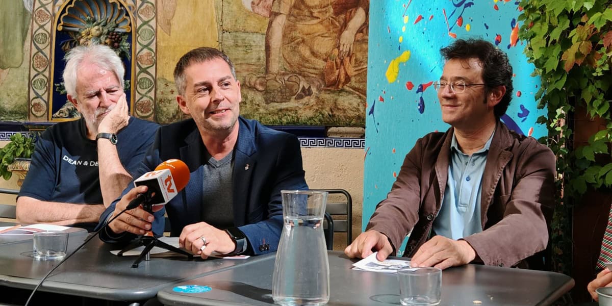 El regidor de cultura, Carles de la Rosa, donant a conèixer la programació. Autor: Albert P