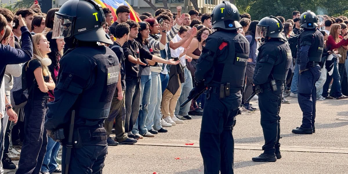 Incidents a la UAB per l'assistència de l'agitador ultra Vito Quiles. Autor: ACN.