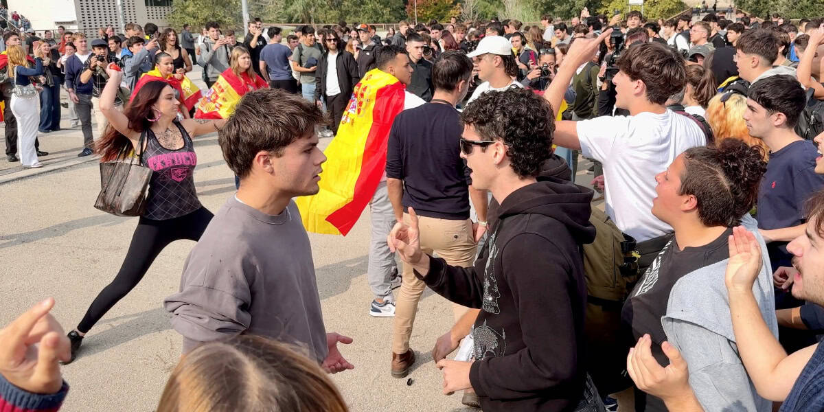 Incidents a la UAB per l'assistència de l'agitador ultra Vito Quiles. Autor: ACN.