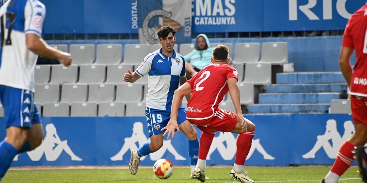 López-Pinto, un dels protagonistes del primer temps. Autor: Críspulo Díaz