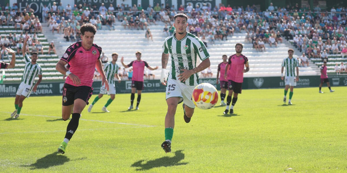 Acció durant el partit. @AntequeraCF, via X