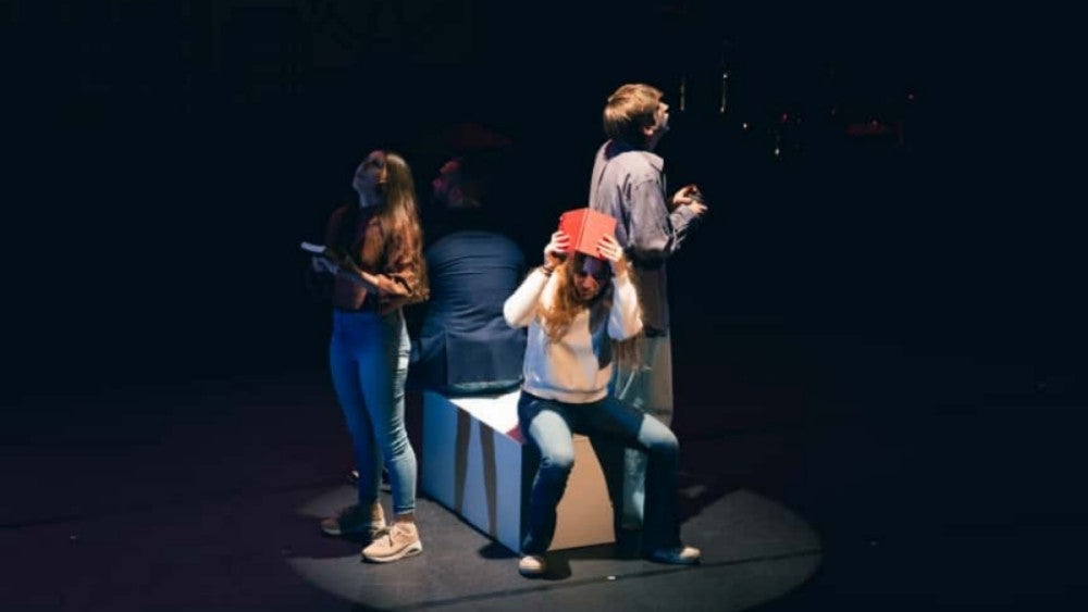 Un moment de l'obra 'Un respir', de La Passatgera. Autor: Àlex Espinet (cedida).