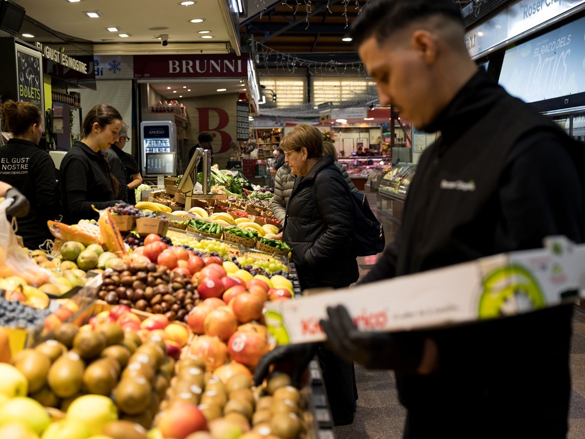 Una fruiteria al Mercat Central, fa uns dies. Autora: Dihor. 