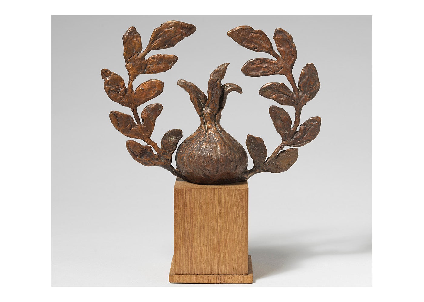 L'escultura de Ramiro Fernández per al Sabadellenc d'Honor i el Sabadellenc de l'Any. 